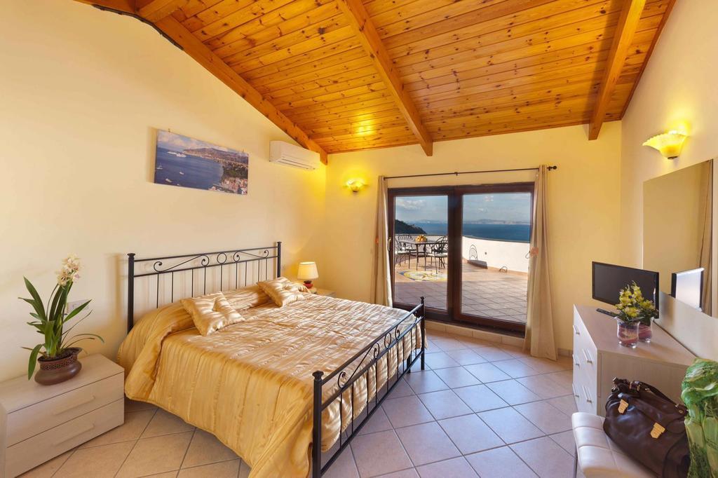 Appartamento Villa Degli Ulivi Sant'Agnello Exterior photo